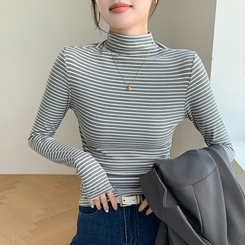 Classic Striped Women Mock Nec - đánh giá và giá Base Layer Top